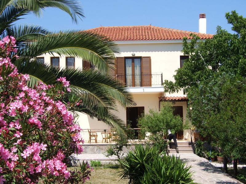 Nadia Apartments Molyvos ภายนอก รูปภาพ